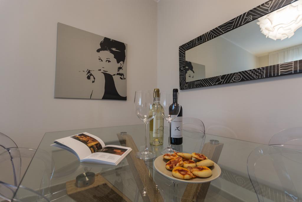 St. Vitale'S Basilic View Elegant Apartment Rávena Exterior foto