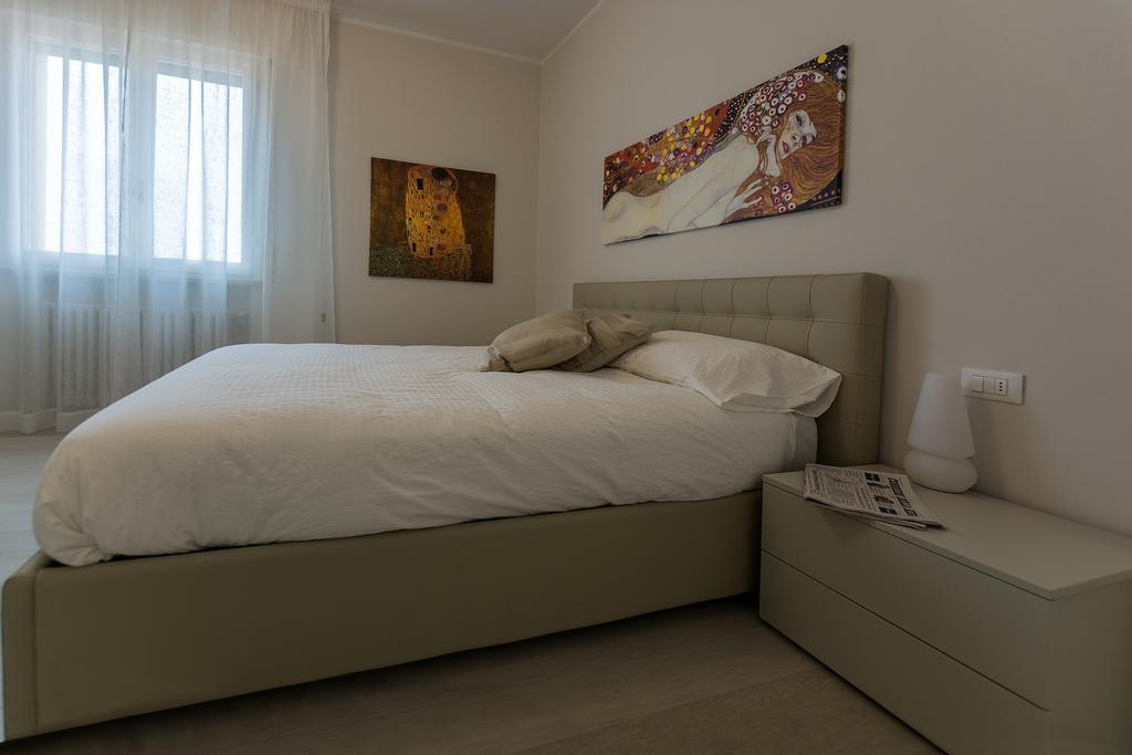 St. Vitale'S Basilic View Elegant Apartment Rávena Exterior foto